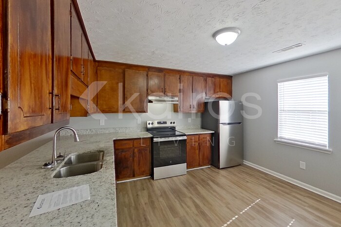 Building Photo - 168 Deer Pkwy