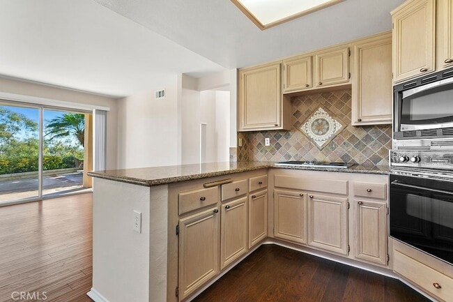 Building Photo - 30942 Calle Moraga