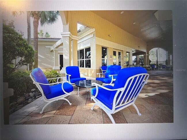 Building Photo - 2568 Maneshaw Ln