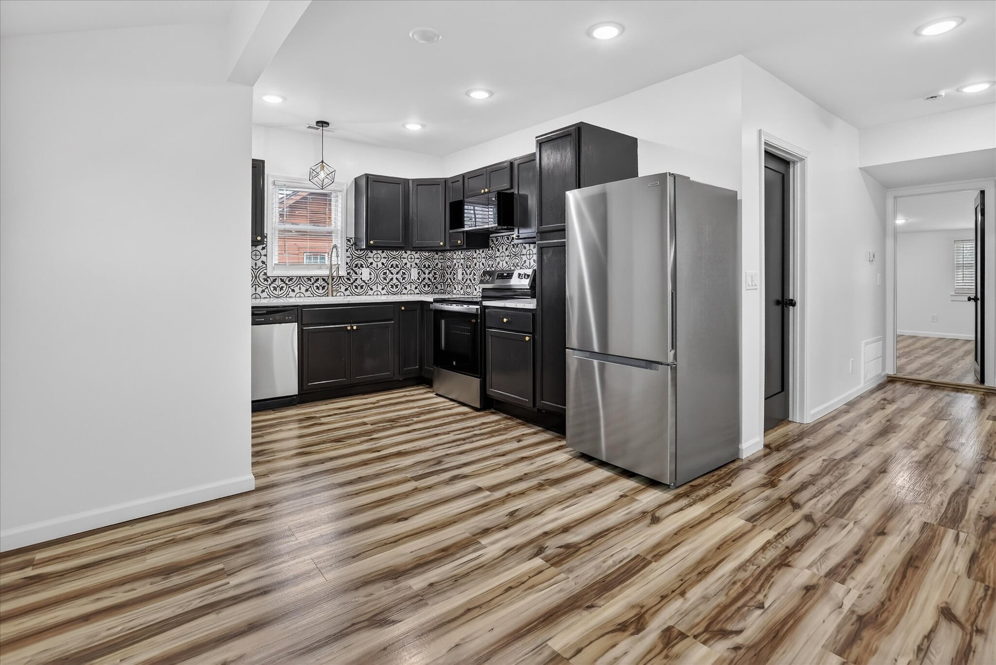 Building Photo - 509 McDonald St