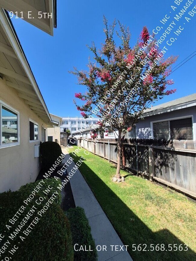 Building Photo - 911 E. 5th-