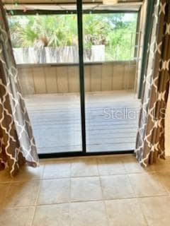 Building Photo - 37 Village Dr