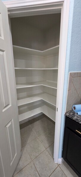 Building Photo - 2530 Diamondback Trail