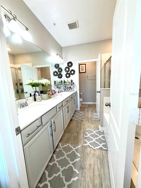 Building Photo - 204 Rustic Loop