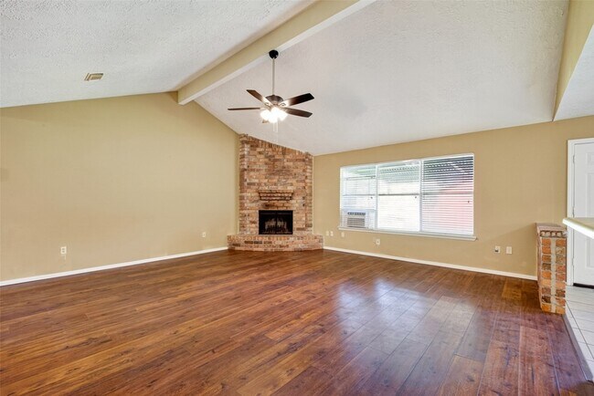 Building Photo - 1379 Wrotham Ln