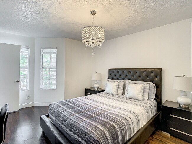 Building Photo - Westwood Boulevard, Orlando, FL 32821 - 2 BR 2 BA condo