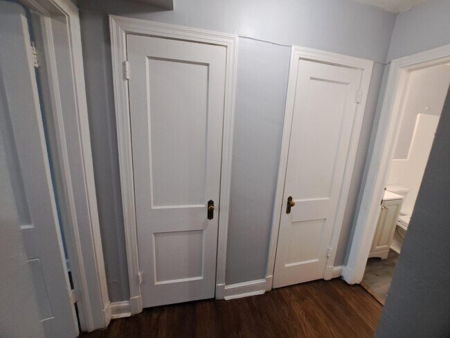 Building Photo - 3516 Ely Pl SE