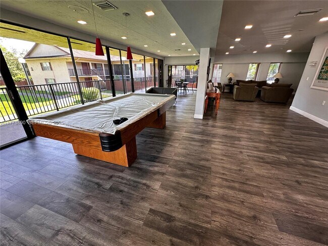 Building Photo - 11229 SW 88th St