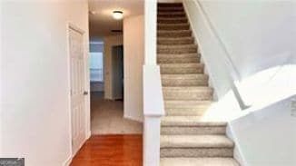 Building Photo - 6243 Shoreview Cir