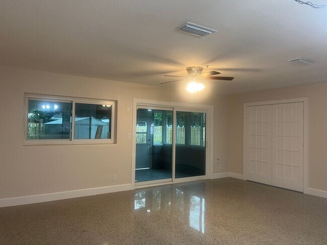 Building Photo - 8223 Le Mesa St