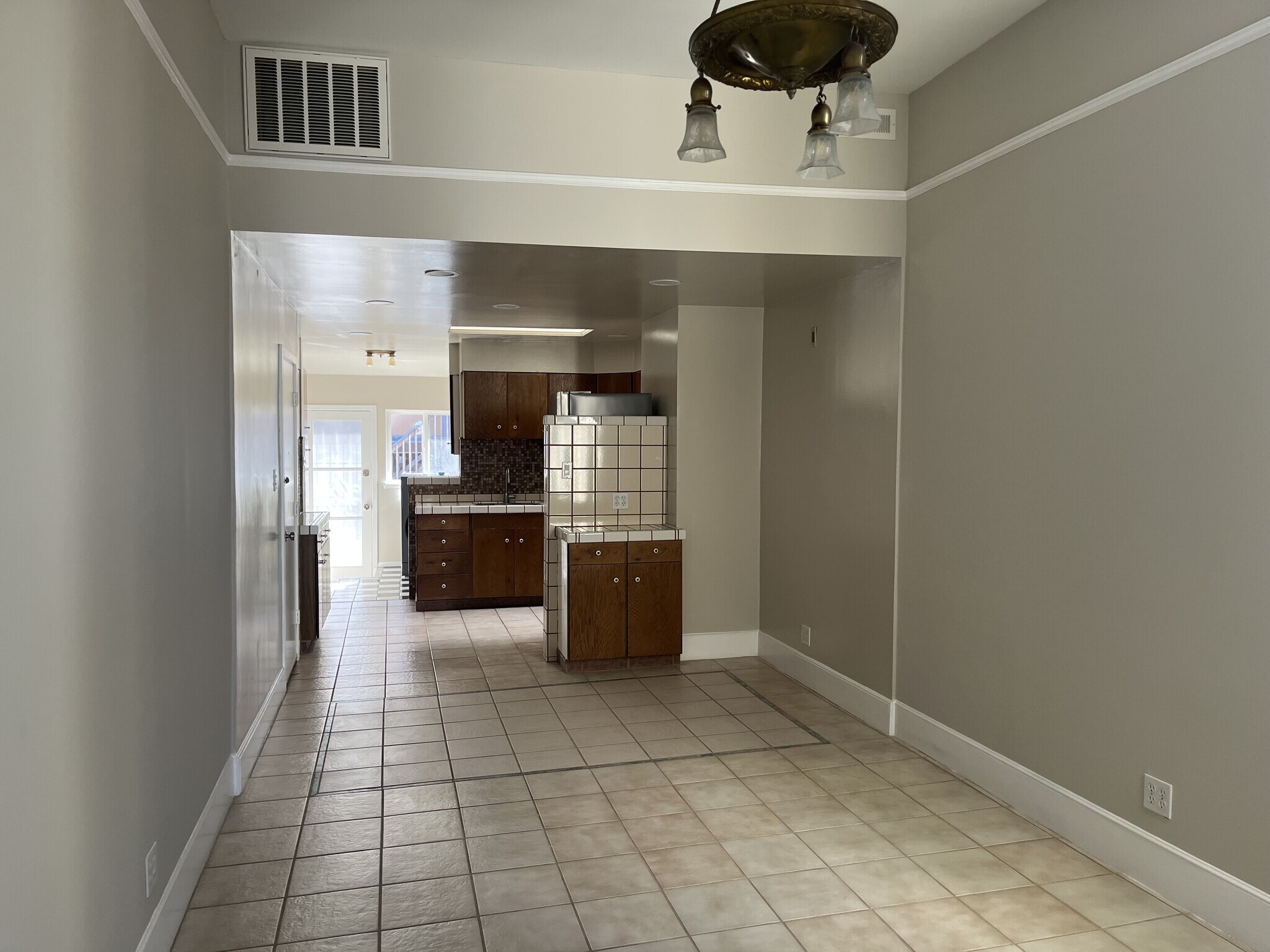 Building Photo - 278 Precita Ave