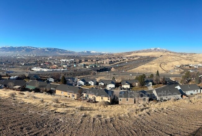 Building Photo - 3168 Orrizonte Ter