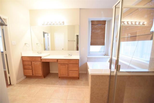 Building Photo - 6008 Calloway Dr