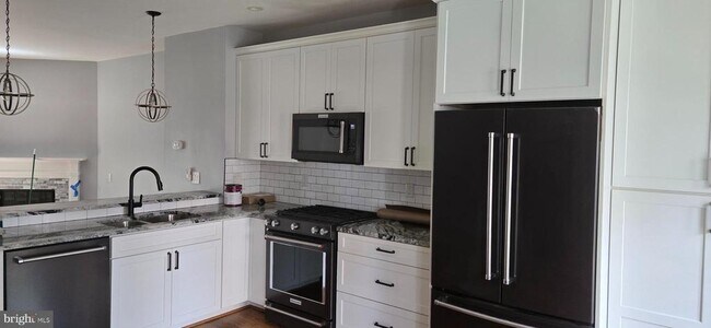 Building Photo - 7112 Cold Spring Ct