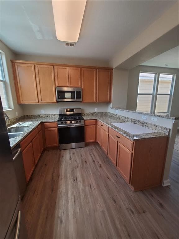 Building Photo - 435 McGarity