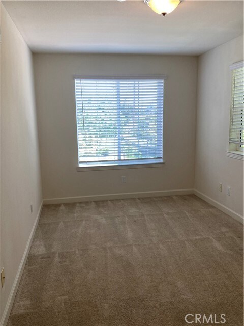 Building Photo - 15447 Pomona Rincon Rd