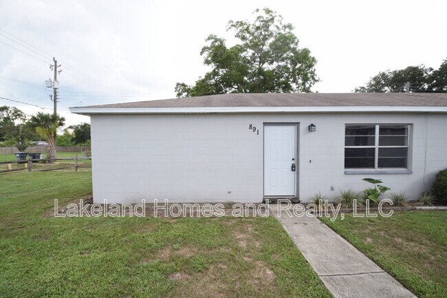 Building Photo - 891 School House Rd