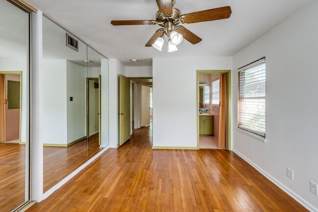 Building Photo - 2 Bed/2 Bath in Northeast Park Subdivision