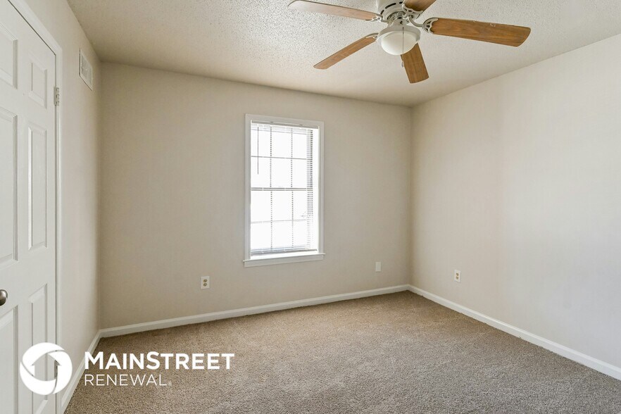Building Photo - 4562 Cognac Cove