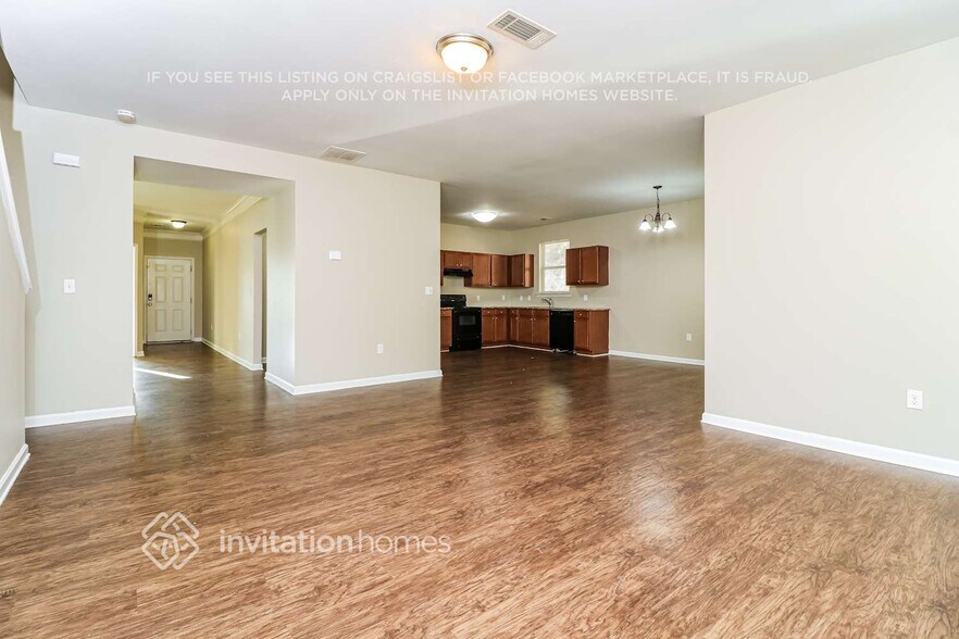 Building Photo - 702 Rock Hill Pkwy