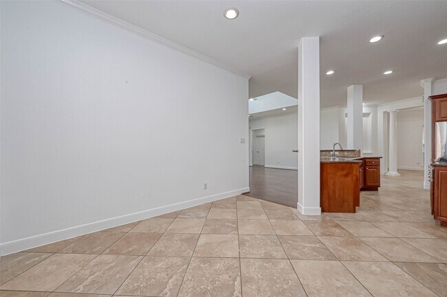 Building Photo - 25510 Autumnwind Ct