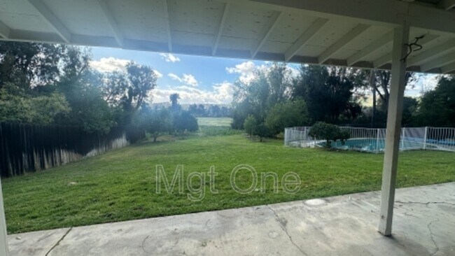 Building Photo - 2944 McAllister St