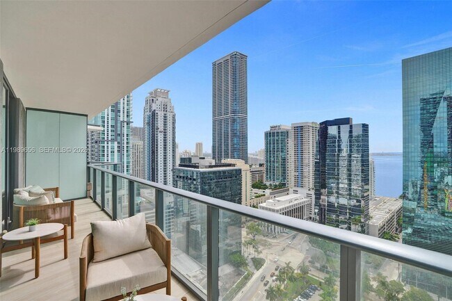 Building Photo - 1300 S Miami Ave