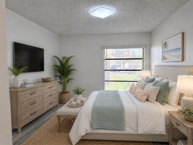 Building Photo - 4313 Tahitian Gardens Cir