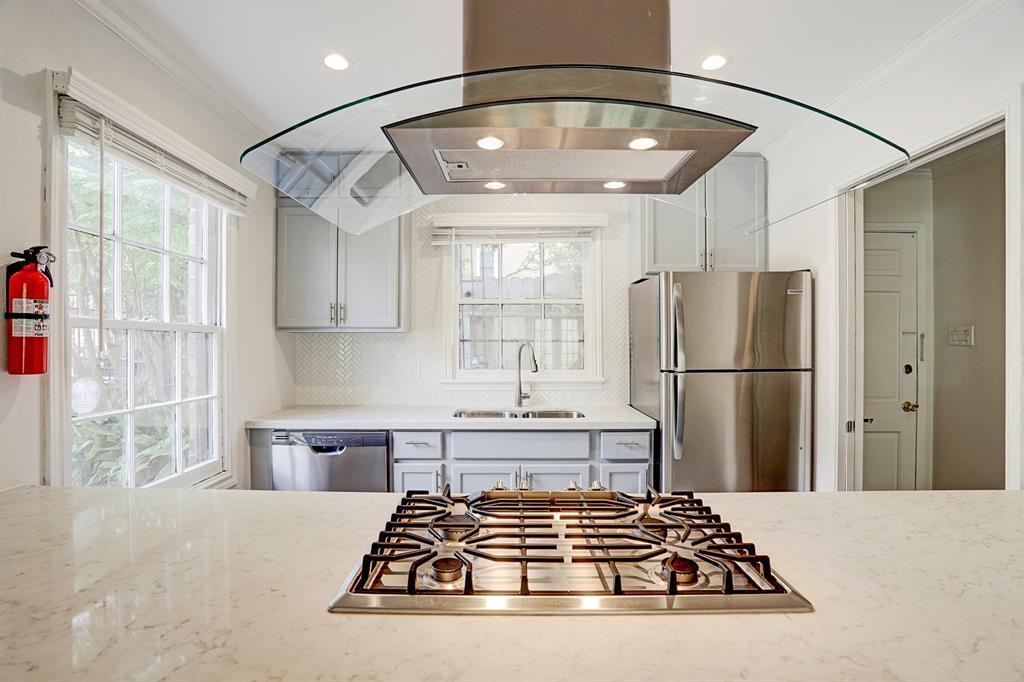 Building Photo - 2610 Whitney St