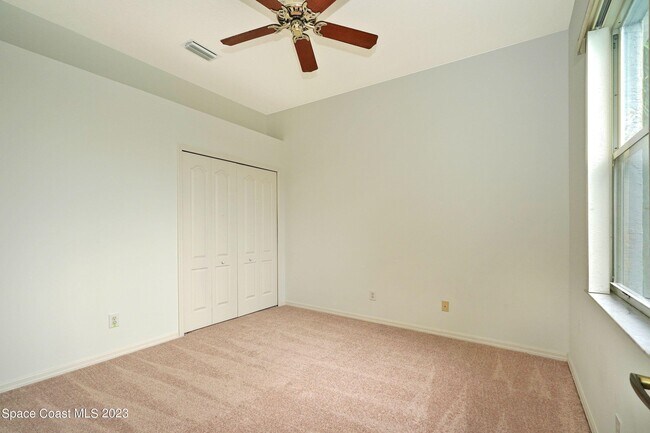 Building Photo - 1521 Wilmington Dr