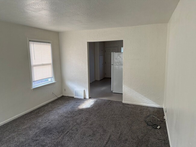 Building Photo - 2849 Harrison Blvd