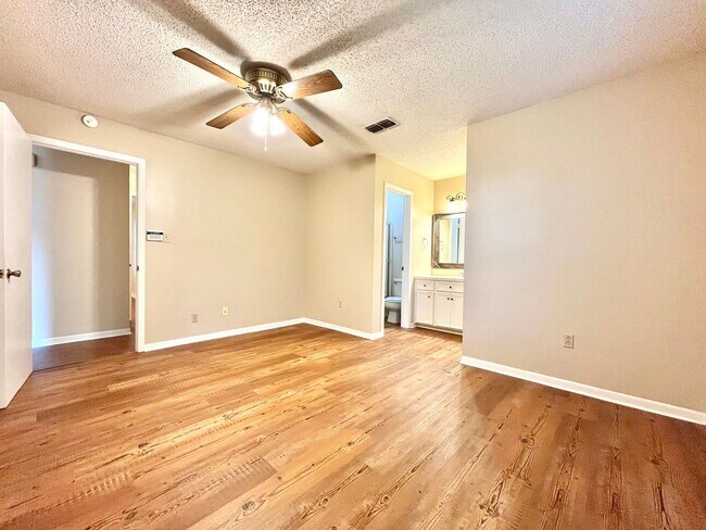 Building Photo - 3682 Farm to Market 344 E