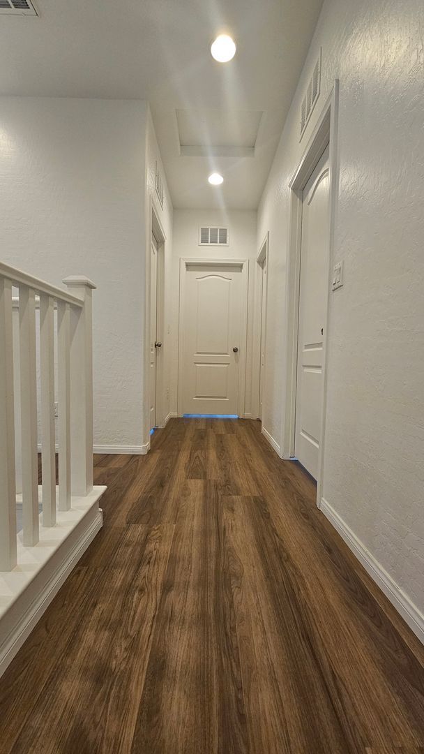 Building Photo - Spacious 4 Bedroom Home with Open Layout & Stunning Backyard