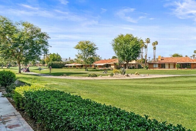 Building Photo - 140 La Cerra Dr