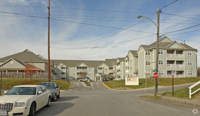 Primary Photo - McCray Court Senior Living