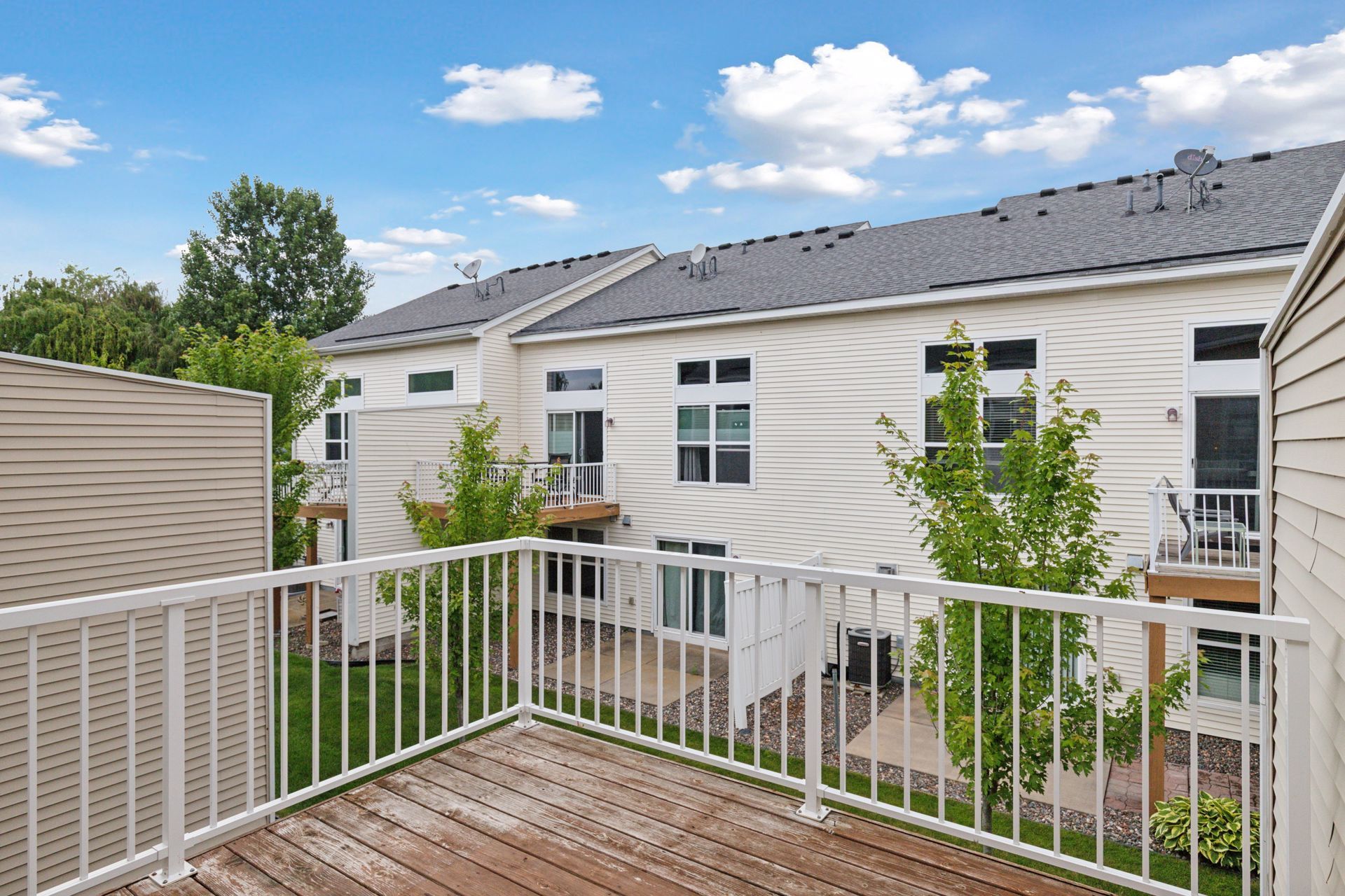 Building Photo - 15424 Foster Dr N