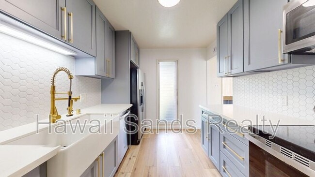 Building Photo - 98-1426 D Kaahumanu St Apt