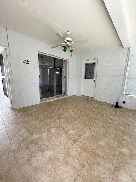 Building Photo - 1204 Harkness Way
