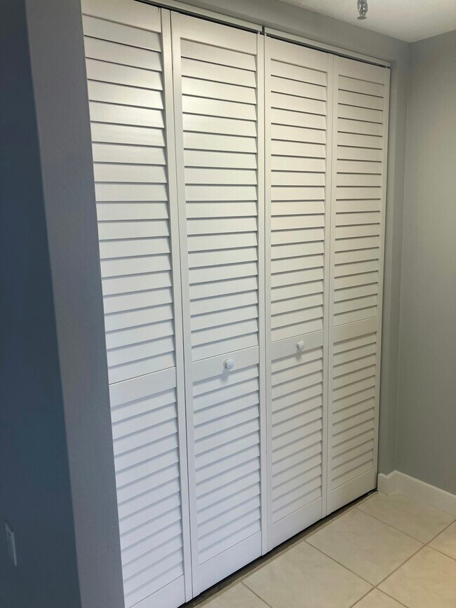 Building Photo - 3006 Caring Way