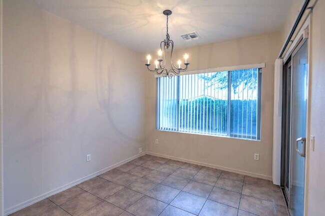 Building Photo - Rancho Sahuarita