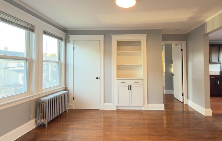 Building Photo - 62 Billings Ave