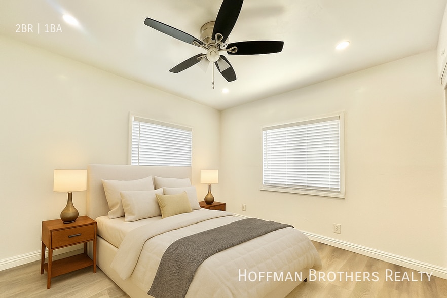 Building Photo - 2702 W Ave 31