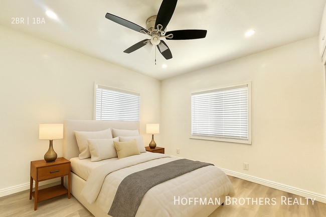 Building Photo - 2702 W Ave 31