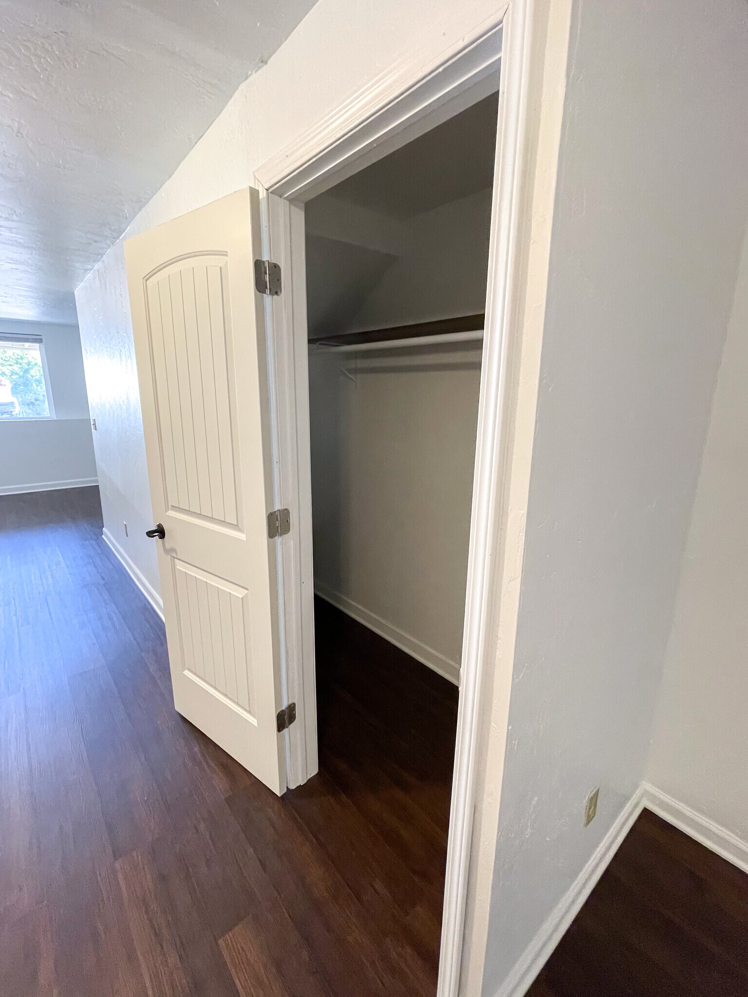 Building Photo - 5507 Fiesta Ln