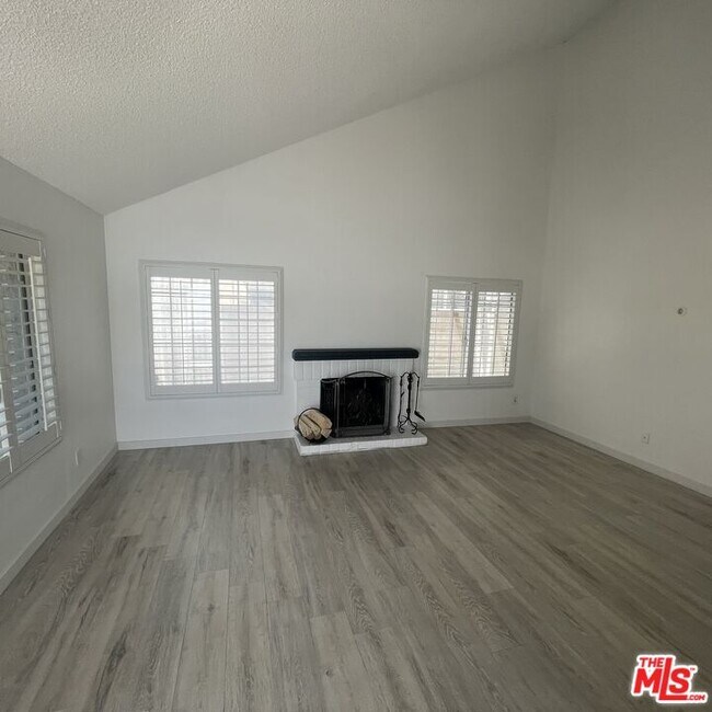 Building Photo - 3021 Limewood Ln
