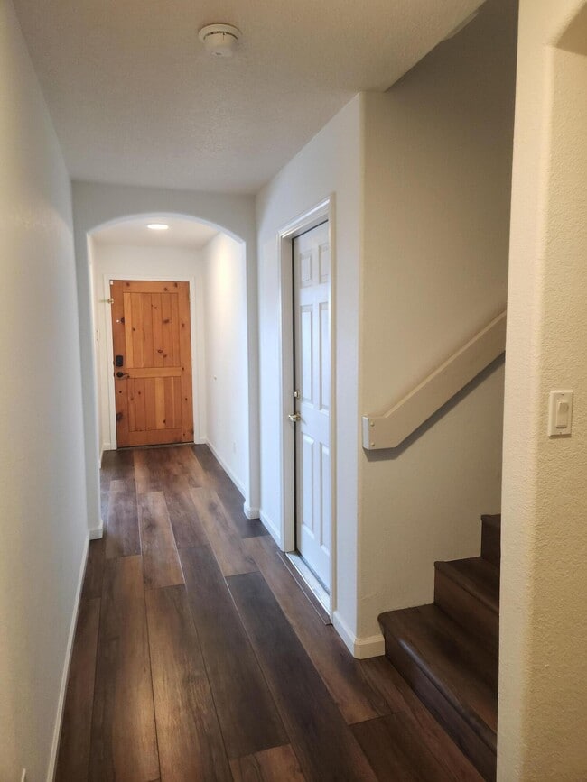 Building Photo - 1943 Busher St SE