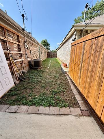 Building Photo - 2428 Pecan Grove Ct