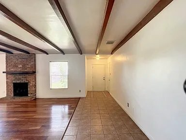 Building Photo - 4437 E Clarendon Ave