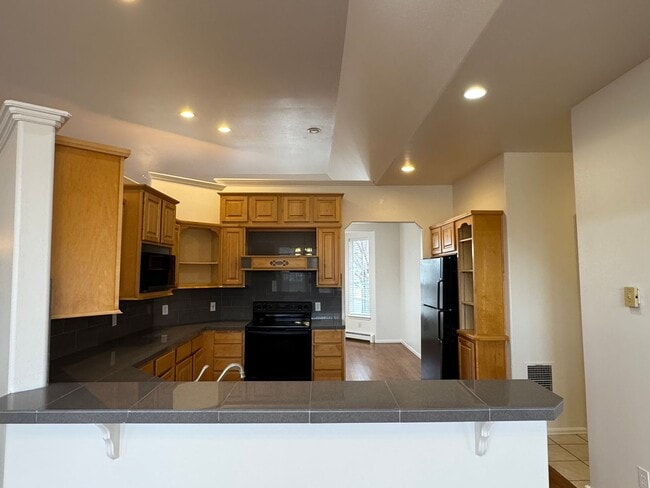 Building Photo - Spacious Single-Level Home in the Redlands w/ Private Yard & Thoughtful Layout!!!