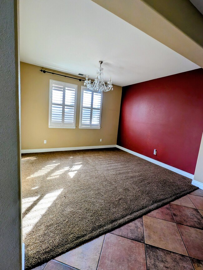 Building Photo - 430 Cicada Ct